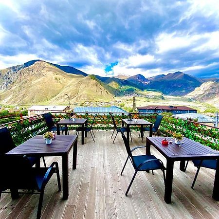 Hotel Kazbegi 1963 외부 사진