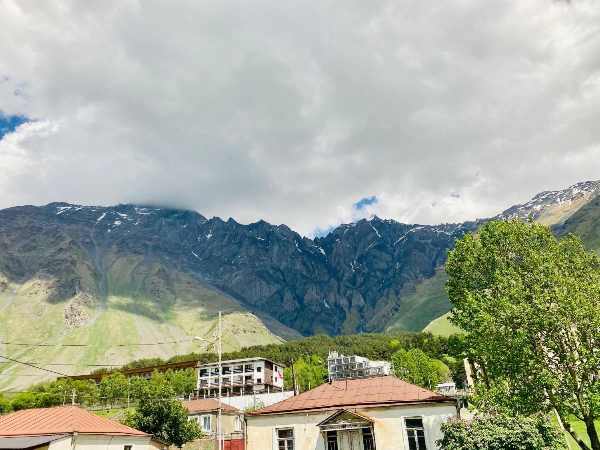 Hotel Kazbegi 1963 외부 사진