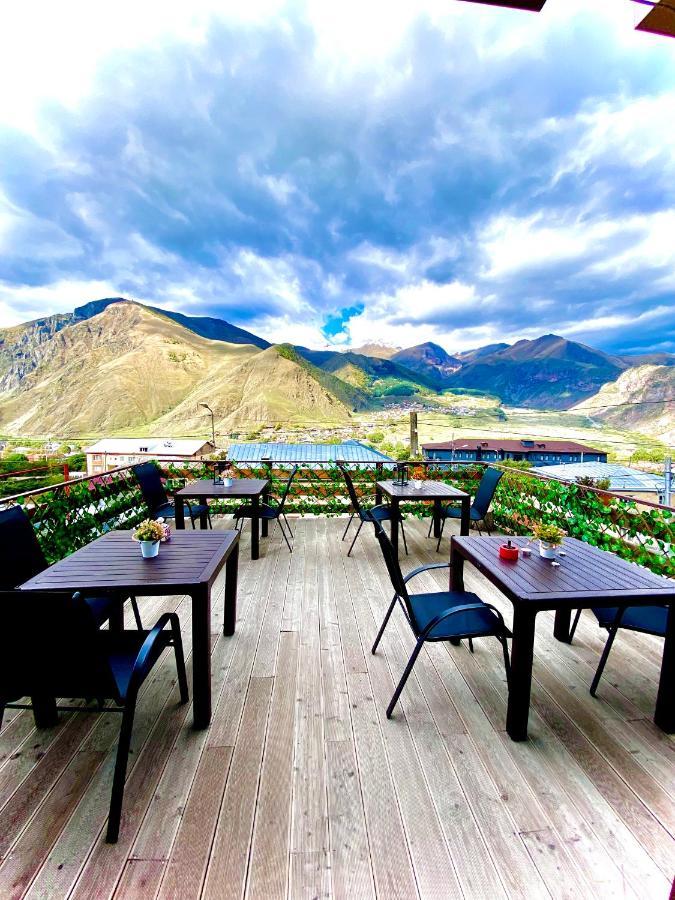 Hotel Kazbegi 1963 외부 사진